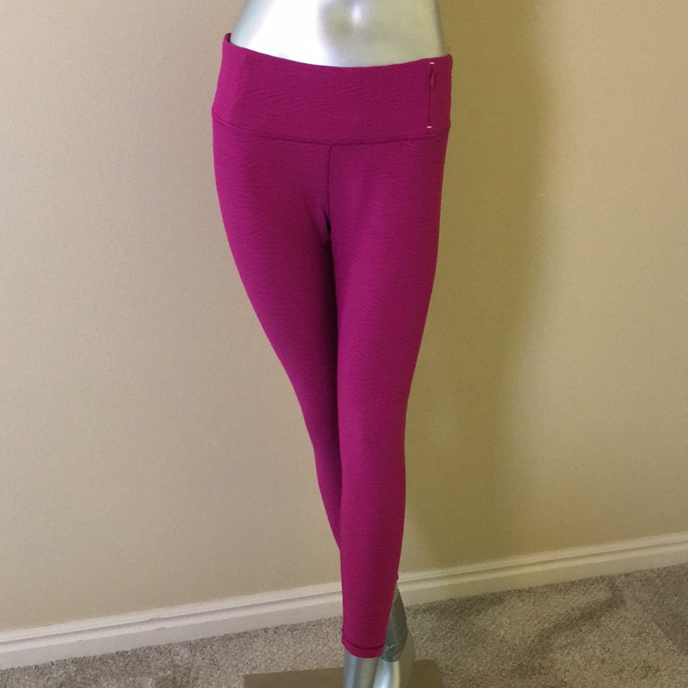 CALIA | Textured Leggings 7/8 Style